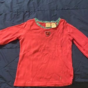 size 5 pink shirt w/ heart in the middle no refund